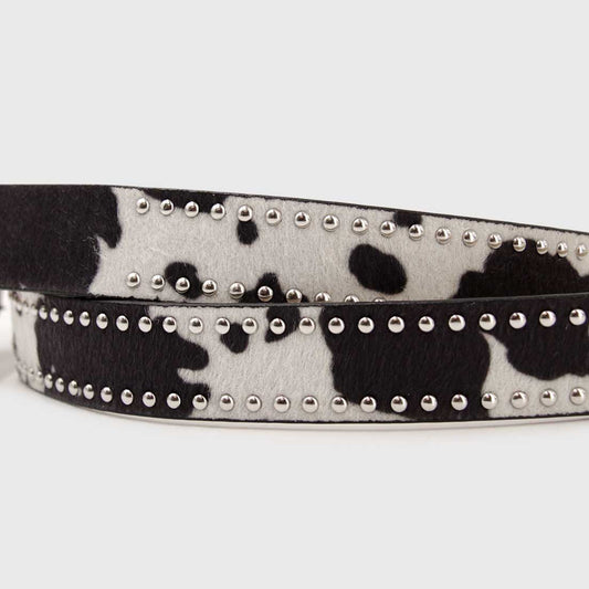 CINTURÓN TACHAS VACA NEGRO PLATEADO