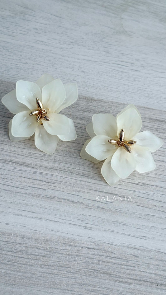AROS FLOR PETALOS BLANCO