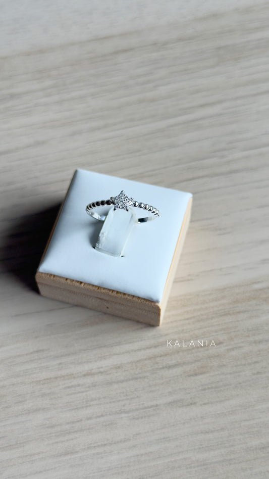 ANILLO ESTRELLA CIRCONES