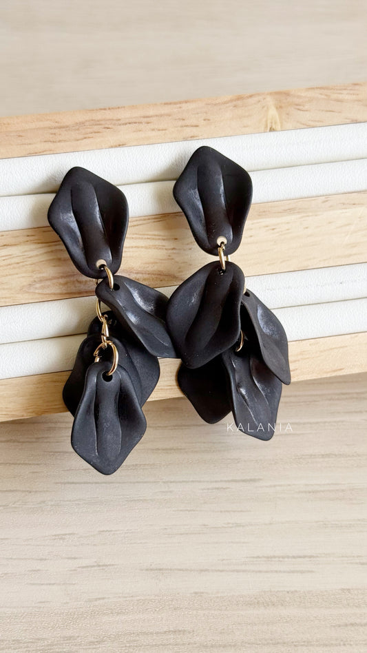 AROS PÉTALOS NEGRO