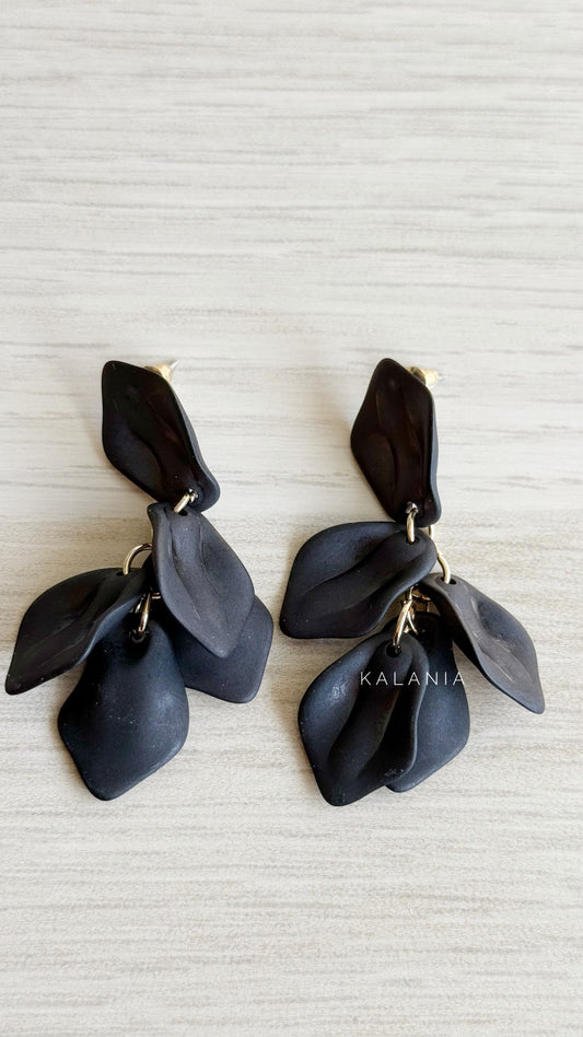 AROS PÉTALOS NEGRO