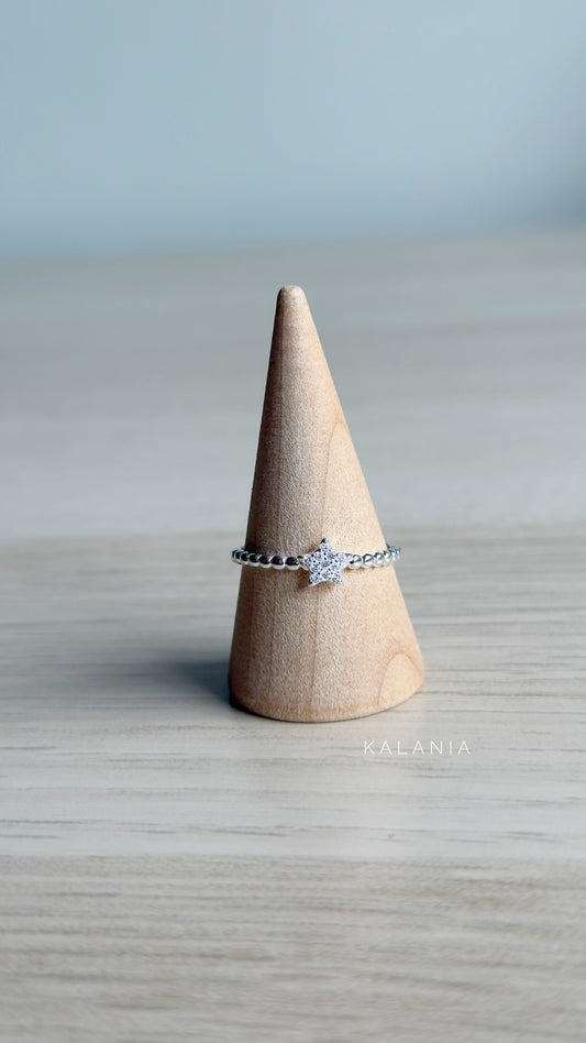 ANILLO ESTRELLA CIRCONES