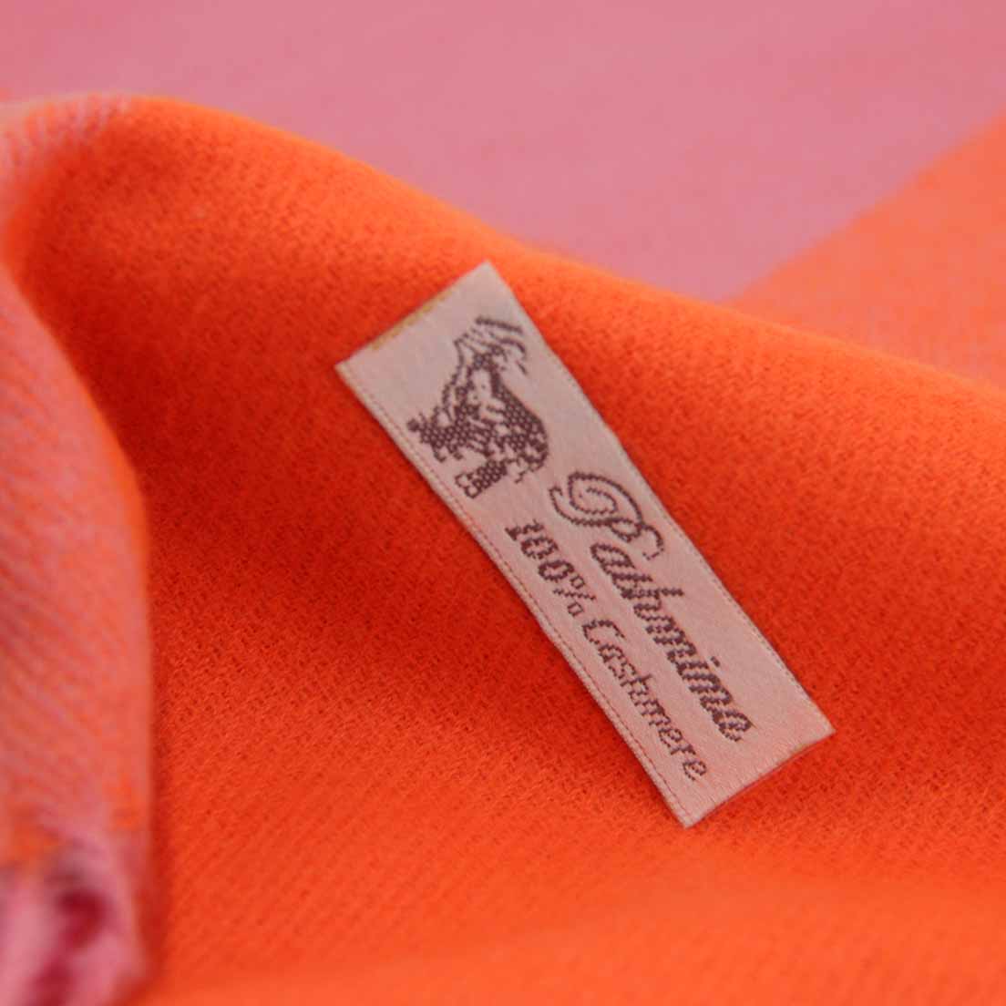 BUFANDA CASHMERE GG