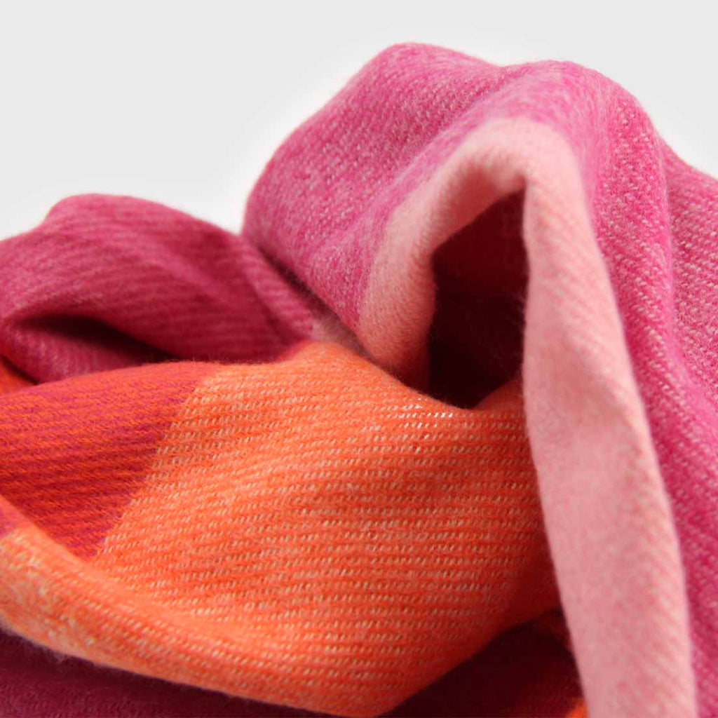 BUFANDA CASHMERE GG