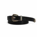 Cinturón negro hebilla dorada II fondo blanco completo