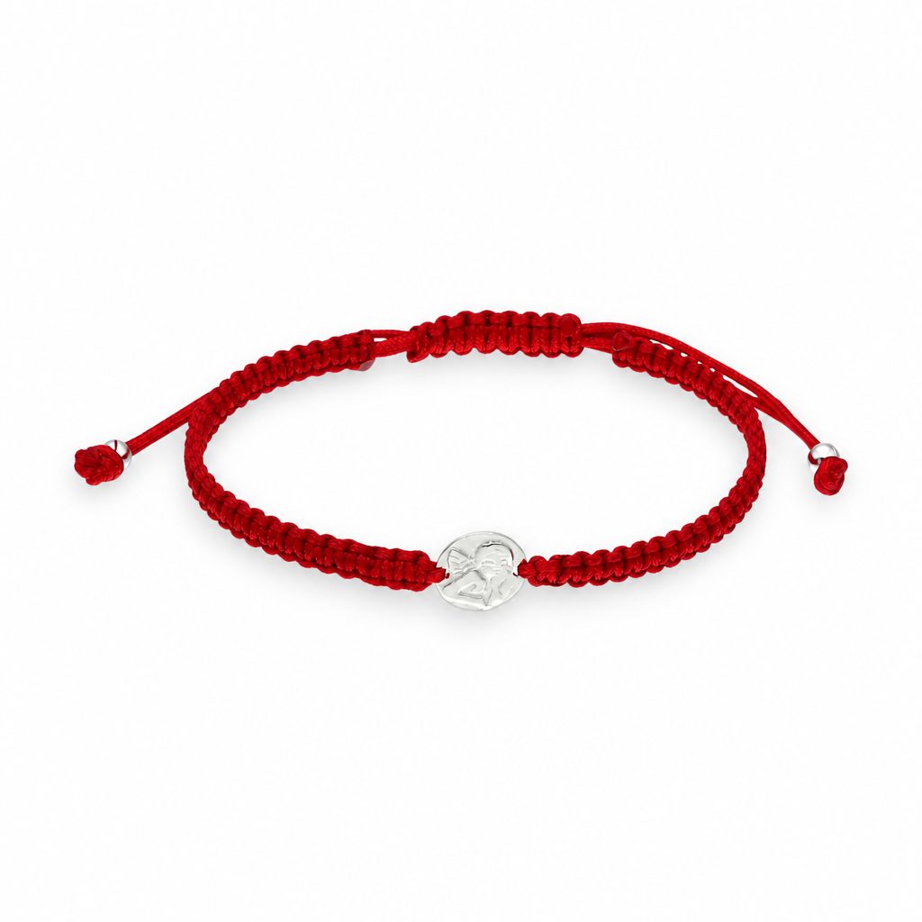 Pulsera roja ajustable con Ángel de la Guarda en plata 925 sobre fondo blanco